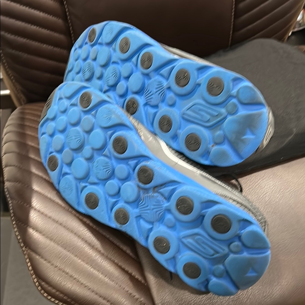 Skechers Gray and Blue Athletic Shoes - Picture 2 of 7
